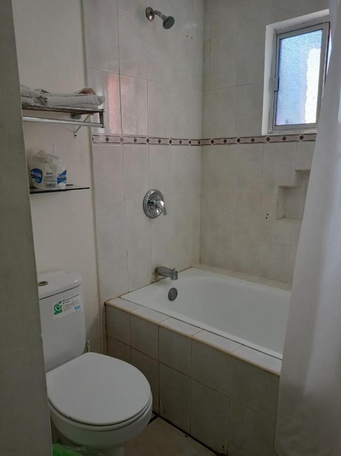 Confort Ejecutivo Suites Lindavista Guadalupe  Ngoại thất bức ảnh