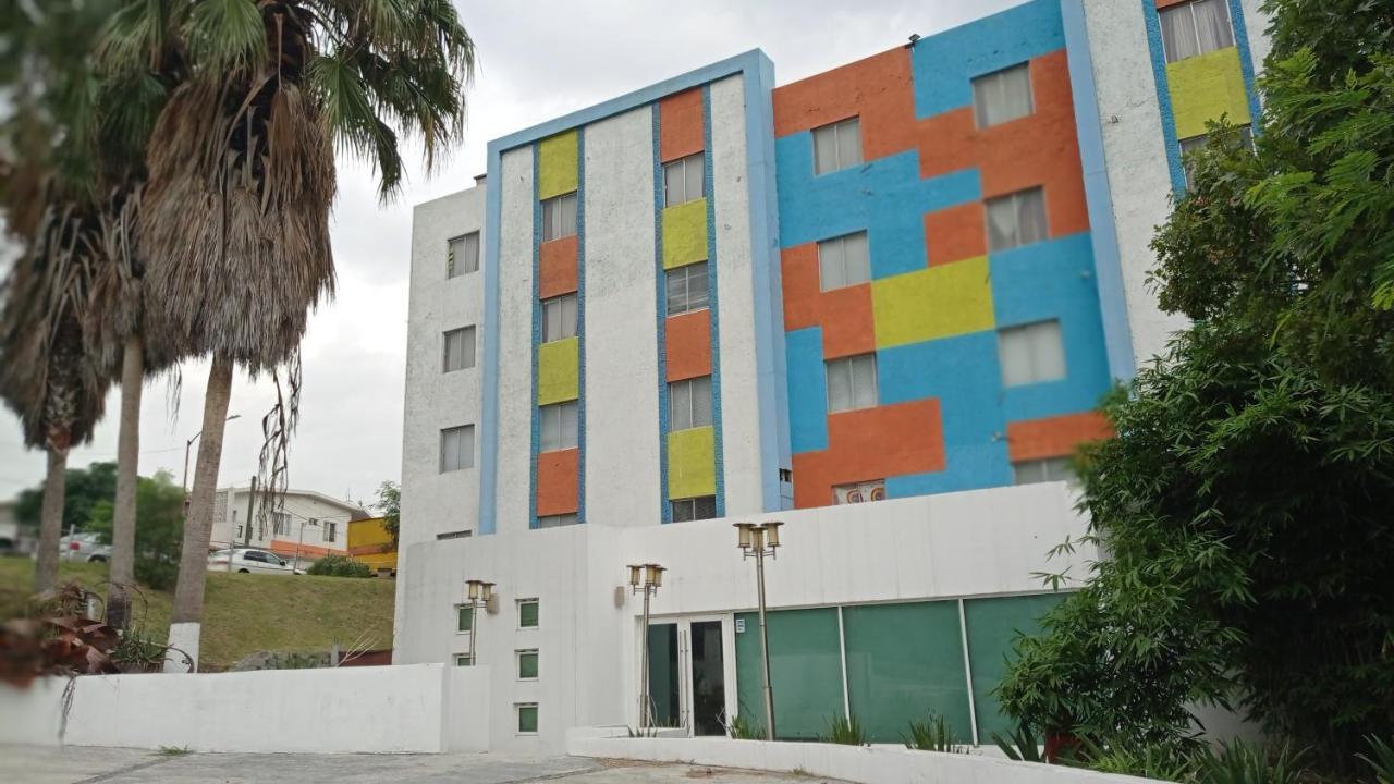 Confort Ejecutivo Suites Lindavista Guadalupe  Ngoại thất bức ảnh