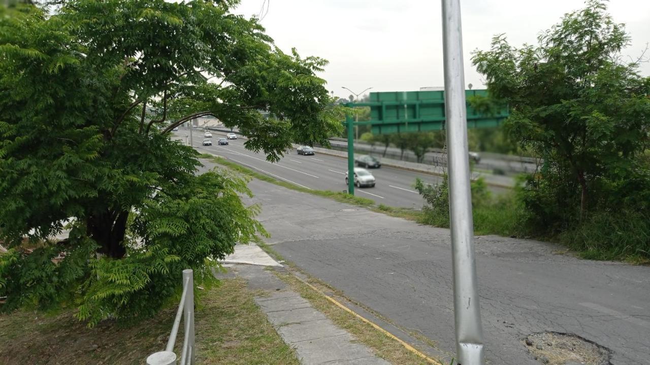 Confort Ejecutivo Suites Lindavista Guadalupe  Ngoại thất bức ảnh